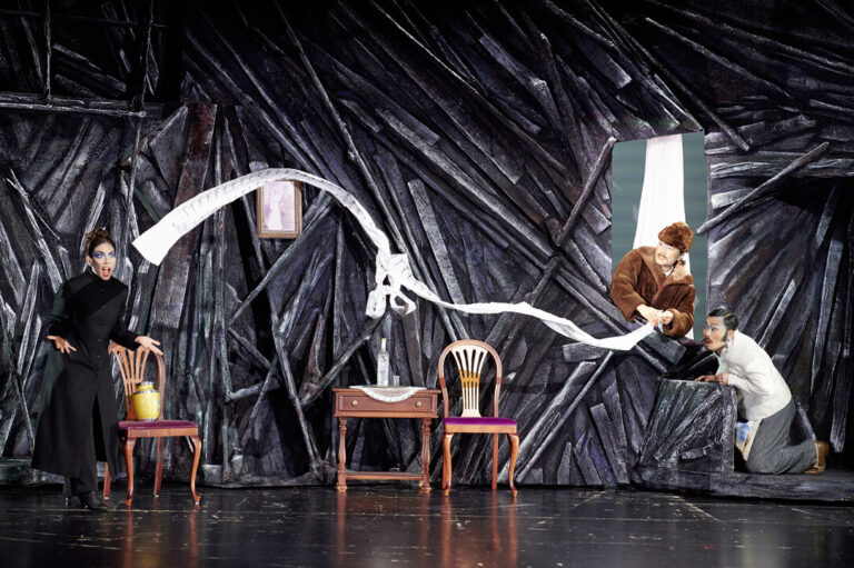 „Duell“ for Staatsschauspiel Dresden with HfM Dresden
Stage Design: Pauline Malacarne
Scenic Painting, 2024
