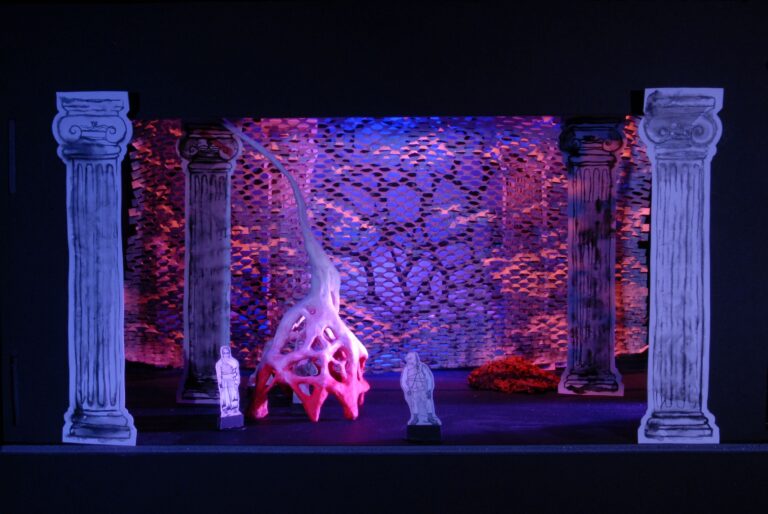 „Antigone“ Stage Design
Model in Different Scenes and Light Situations, 2023